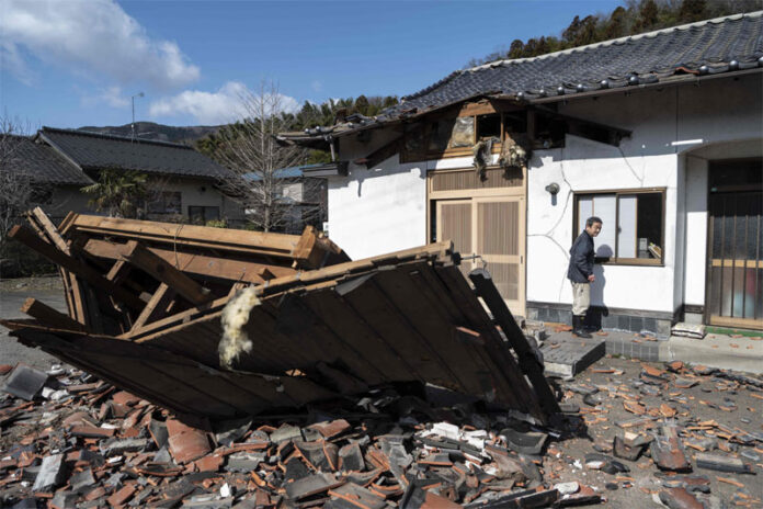 Earthquake Hits North-Eastern Japan